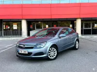 Usado Opel Astra GTC Enjoy 100 CV (73 kW) 2006 Gris / plata Berlina