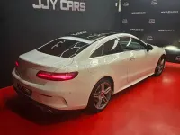 Usado Mercedes E220 194 CV (142 kW) 2021 Blanco Coupe