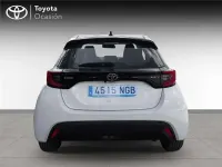Usado Toyota Yaris Hybrid Active 116 CV (85 kW) 2025 Monovolumen