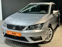 Usado Seat Leon XCELLENCE 130 CV (95 kW) 2020 Gris / plata Familiar