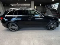 Usado Mercedes C200 163 CV (119 kW) 2022 Negro Berlina
