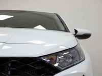 Usado Hyundai i20 101 CV (74 kW) 2022 Blanco Utilitario