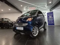 Usado Smart ForTwo Coupé Passion 60 CV (44 kW) 2005 Azul Coupe