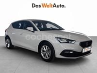 Usado Seat Leon Style 116 CV (85 kW) 2025 Blanco Berlina