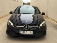 Usado Mercedes A200 AMG line 136 CV (100 kW) 2016 Violeta / lila Berlina