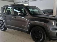 Usado Jeep Renegade Sport 120 CV (88 kW) 2021 Gris SUV