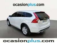 Usado Volvo V60 CC Momentum 150 CV (110 kW) 2018 Blanco Familiar