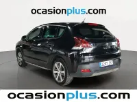 Usado Peugeot 3008 Allure 120 CV (88 kW) 2015 Negro Familiar