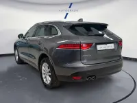 Usado Jaguar F-Pace Portfolio 180 CV (132 kW) 2017 Gris SUV