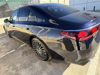 Usado Mercedes E220 200 CV (147 kW) 2023 Azul Berlina