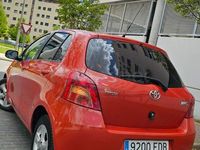 Usado Toyota Yaris Luna 90 CV (66 kW) 2006 Naranja Berlina
