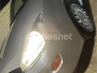 Usado Ford Focus Ghia 90 CV (66 kW) 2000 Gris / plata Familiar