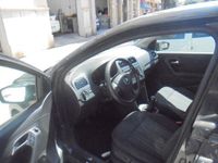 Usado VW Polo Advance 75 CV (55 kW) 2015 Marrón Utilitario