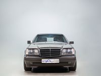 Usado Mercedes E300 220 CV (161 kW) 1992 Marron Descapotable