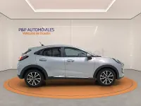 Usado Ford Puma Titanium 120 CV (88 kW) 2021 Gris / plata SUV