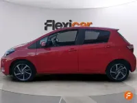 Occasion Toyota Yaris Hybrid Active 100 PK (73 kW) 2020 Rood