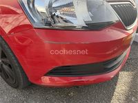 Usado Skoda Fabia Ambition 90 CV (66 kW) 2015 Rojo Berlina