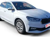 Usado Skoda Fabia Selection 80 CV (58 kW) 2024 Blanco Utilitario