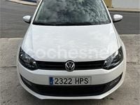 Usado VW Polo Advance 70 CV (51 kW) 2013 Blanco Berlina
