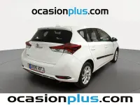 Usado Toyota Auris Active 116 CV (85 kW) 2017 Blanco Monovolumen