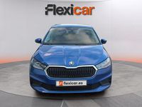 Usado Skoda Fabia Active 95 CV (69 kW) 2022 Azul Berlina