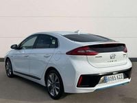 Usado Hyundai Ioniq 141 CV (103 kW) 2019 Blanco Utilitario