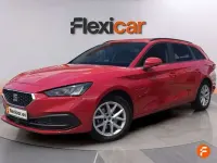 Usado Seat Leon Style 110 CV (80 kW) 2023 Rojo Utilitario