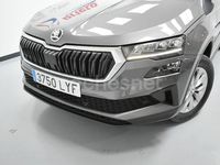 Usado Skoda Karoq Ambition 150 CV (110 kW) 2022 Gris / plata SUV
