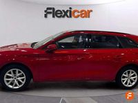 Usado Seat Leon ST Style 131 CV (96 kW) 2021 Rojo Familiar