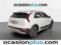 Usado Kia Niro 141 CV (103 kW) 2022 Blanco SUV