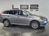 Usado Mitsubishi Outlander P-HEV Motion 224 CV (164 kW) 2018 Gris SUV