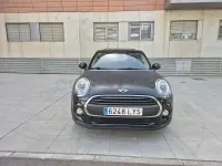 Usado Mini One D 95 CV (69 kW) 2018 Negro Utilitario