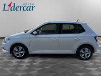 Usado Skoda Fabia 75 CV (55 kW) 2016 Blanco Berlina