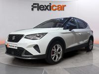 Usado Seat Arona FR 150 CV (110 kW) 2023 Blanco SUV