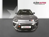 Usado SsangYong Tivoli 135 CV (99 kW) 2024 Gris / plata SUV