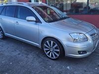 Usado Toyota Avensis Sol 126 CV (92 kW) 2006 Familiar