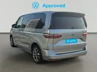 Usado VW Multivan Style 218 CV (160 kW) 2023 Gris / plata Monovolumen