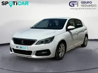 Usado Peugeot 308 Active 100 CV (73 kW) 2020 Blanco