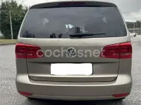 Usado VW Touran Sport 177 CV (130 kW) 2013 Beige Monovolumen