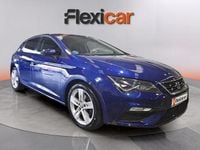 Usado Seat Leon FR 150 CV (110 kW) 2018 Violeta Berlina