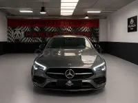Usado Mercedes CLA250e Shooting Brake 218 CV (160 kW) 2021 Gris / plata Familiar