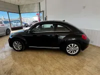 Usado VW Beetle 105 CV (77 kW) 2012 Negro Utilitario
