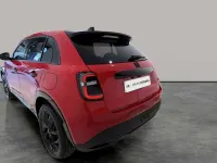 Nuevo Fiat 600 Sport 144 CV (105 kW) 2026 Rojo SUV