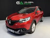 Usado Renault Kadjar Zen 130 CV (95 kW) 2015 Granate SUV