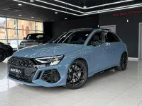 Usado Audi RS3 Premium 400 CV (294 kW) 2023 Gris / plata Berlina