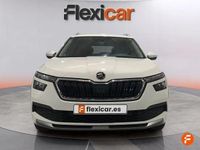 Usado Skoda Kamiq Ambition 110 CV (80 kW) 2021 Blanco SUV