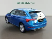 Usado Skoda Scala Ambition 95 CV (69 kW) 2023 Azul Utilitario