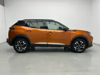 Usado Peugeot 2008 GT-line 130 CV (95 kW) 2020 Naranja SUV