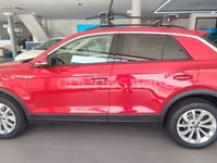 Usado VW T-Roc Life 110 CV (80 kW) 2023 Rojo SUV