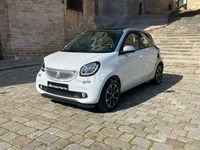 Usado Smart ForFour Passion 90 CV (66 kW) 2017 Blanco Utilitario